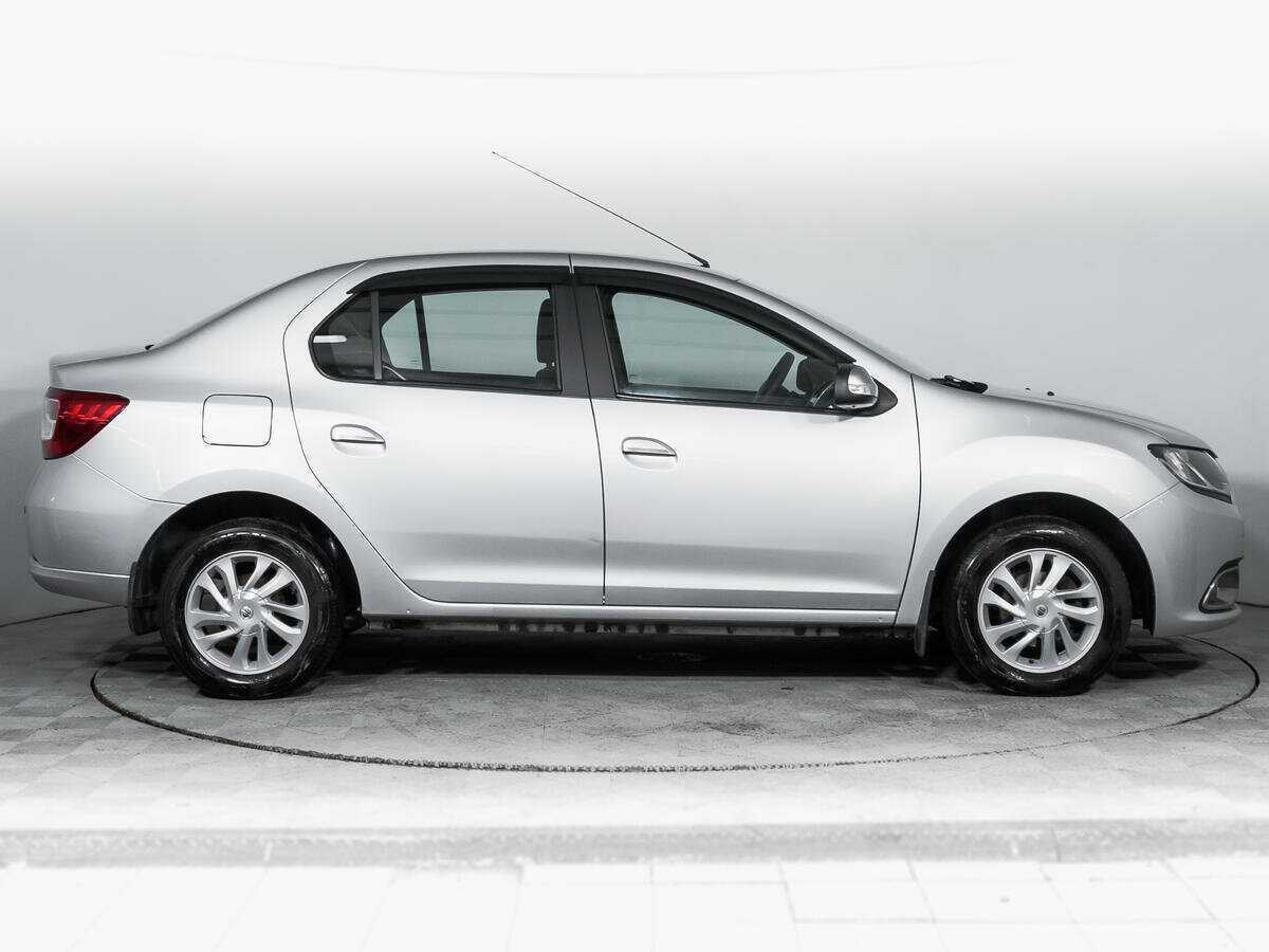 Renault Logan с пробегом — 2017 год. Фото: #3