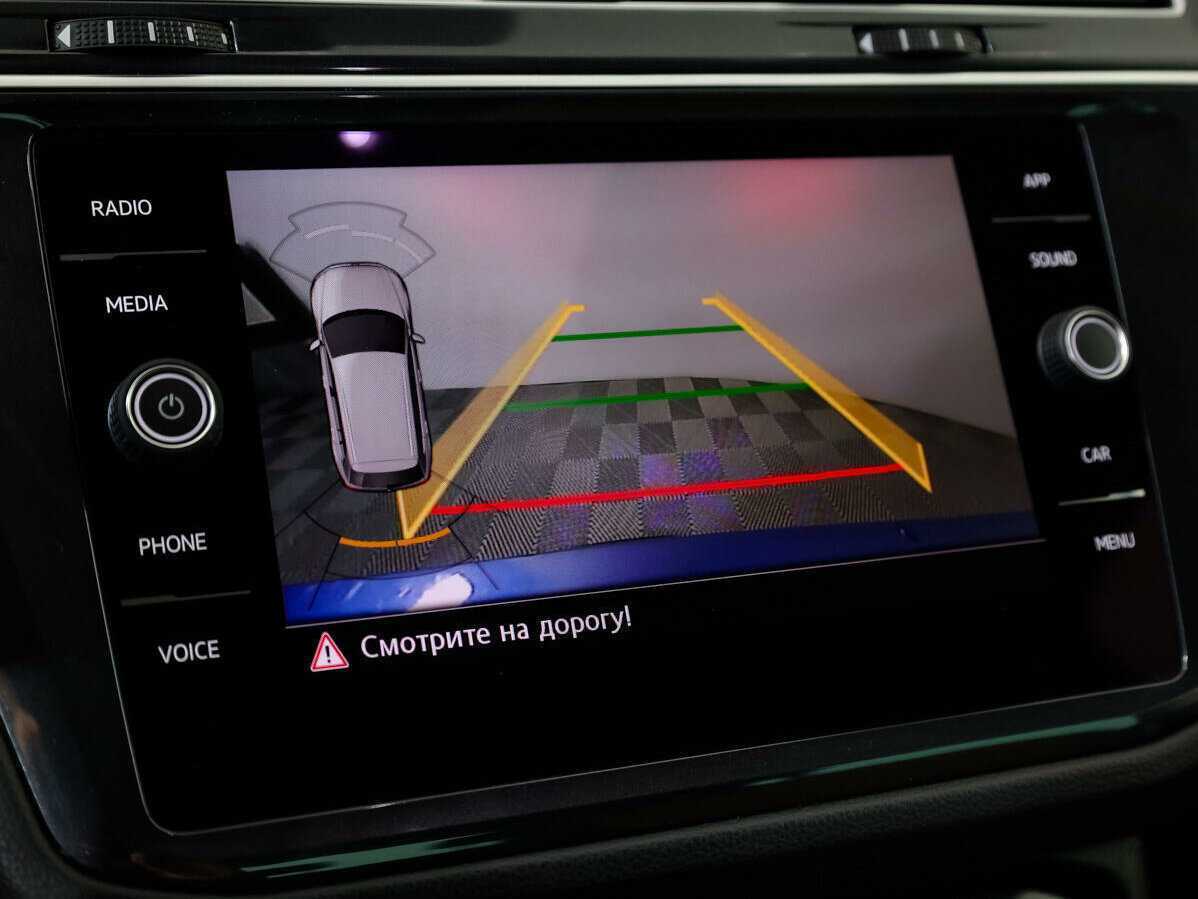 Volkswagen Tiguan с пробегом — 2018 год. Фото: #10