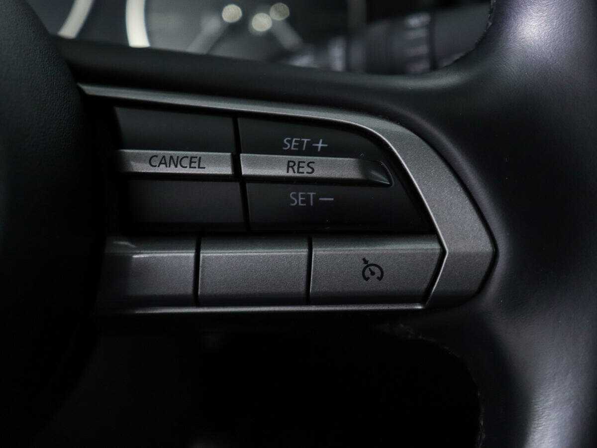 Mazda CX-30 с пробегом — 2021 год. Фото: #15