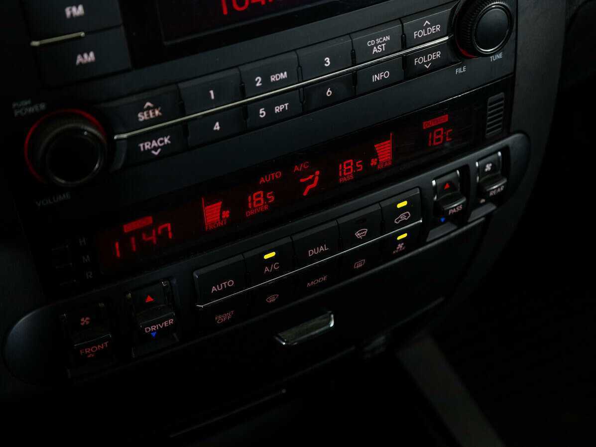 Kia Mohave с пробегом — 2014 год. Фото: #16