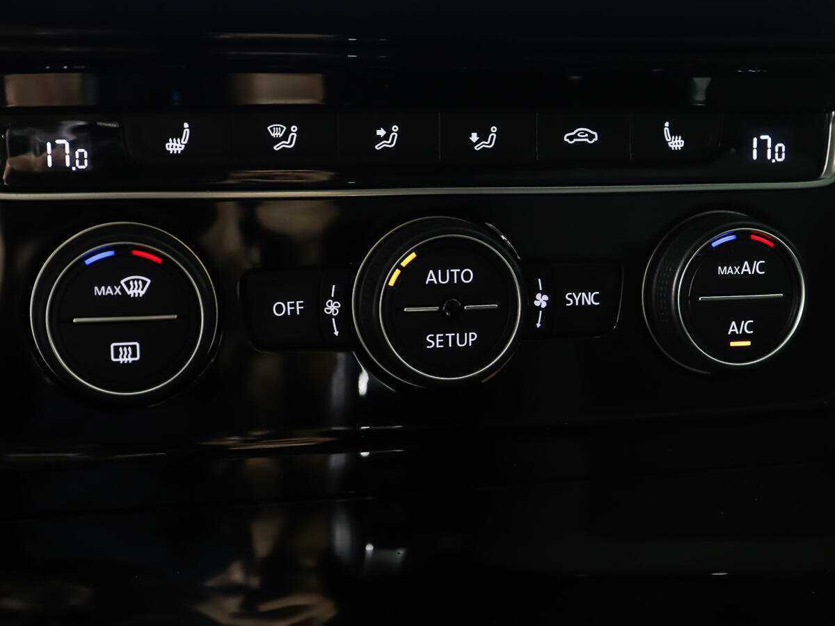 Volkswagen Golf с пробегом — 2013 год. Фото: #16