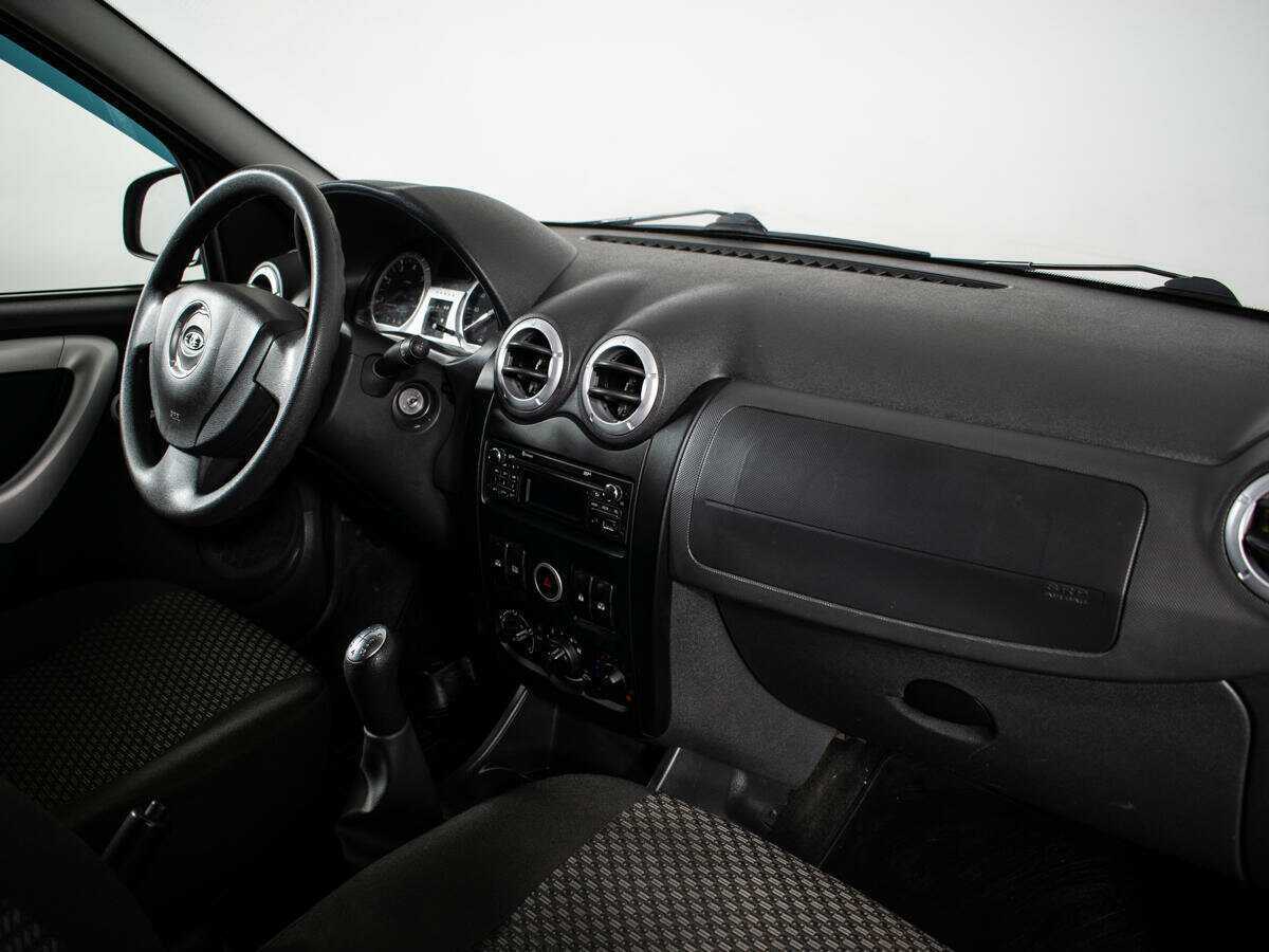 Lada (ВАЗ) Largus с пробегом — 2015 год. Фото: #7