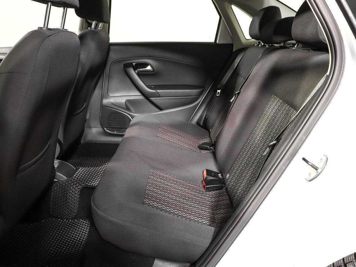 Volkswagen Polo с пробегом — 2020 год. Фото: #7