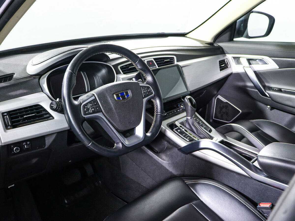 Geely Atlas с пробегом — 2018 год. Фото: #13
