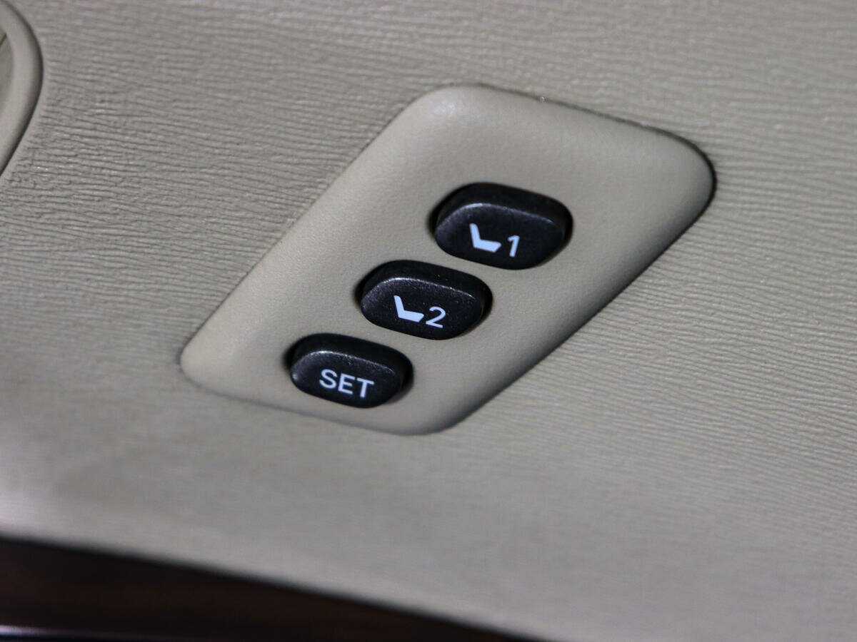 Toyota Venza с пробегом — 2014 год. Фото: #16