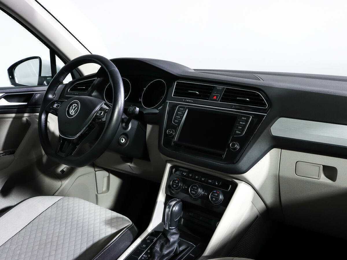 Volkswagen Tiguan с пробегом — 2017 год. Фото: #6