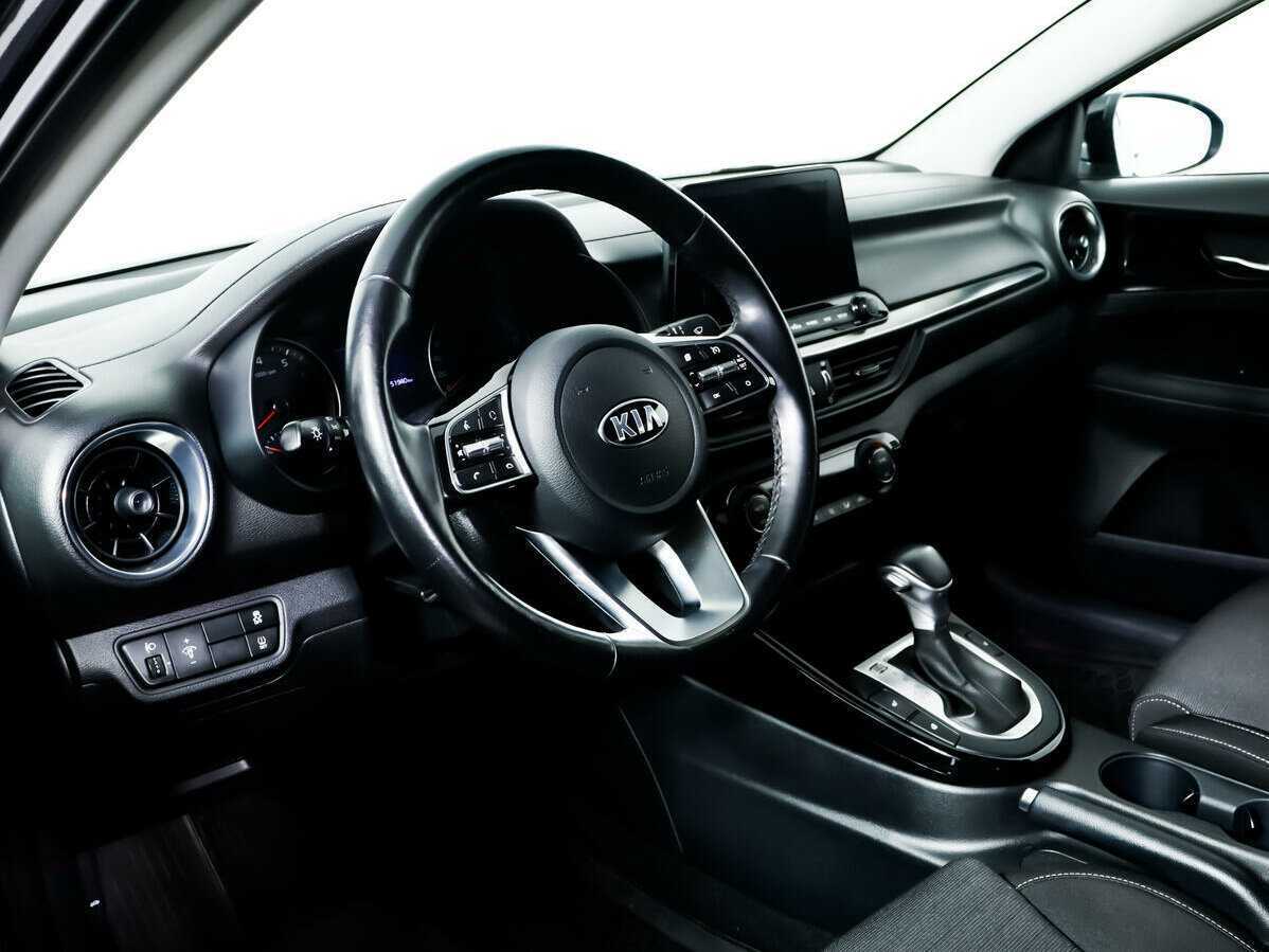 Kia Cerato с пробегом — 2019 год. Фото: #12