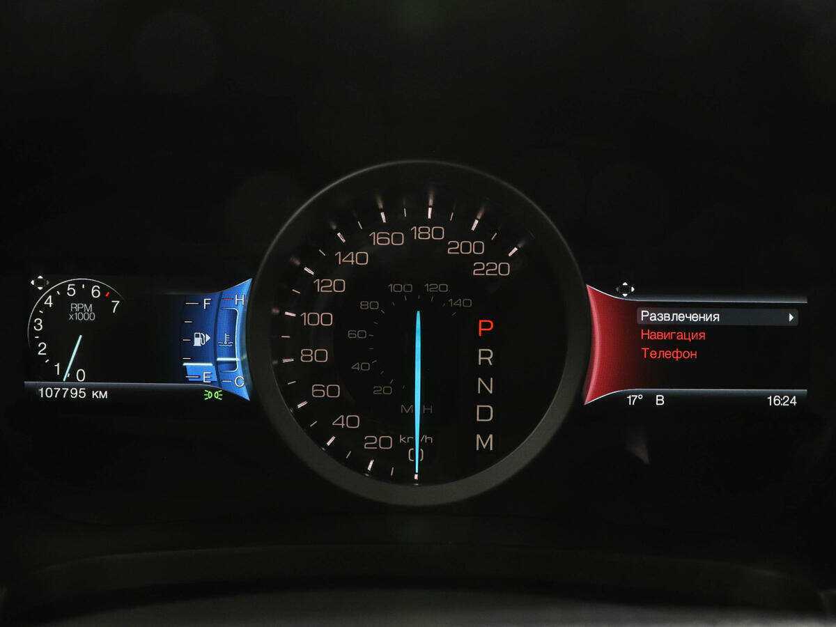 Ford Explorer с пробегом — 2015 год. Фото: #6