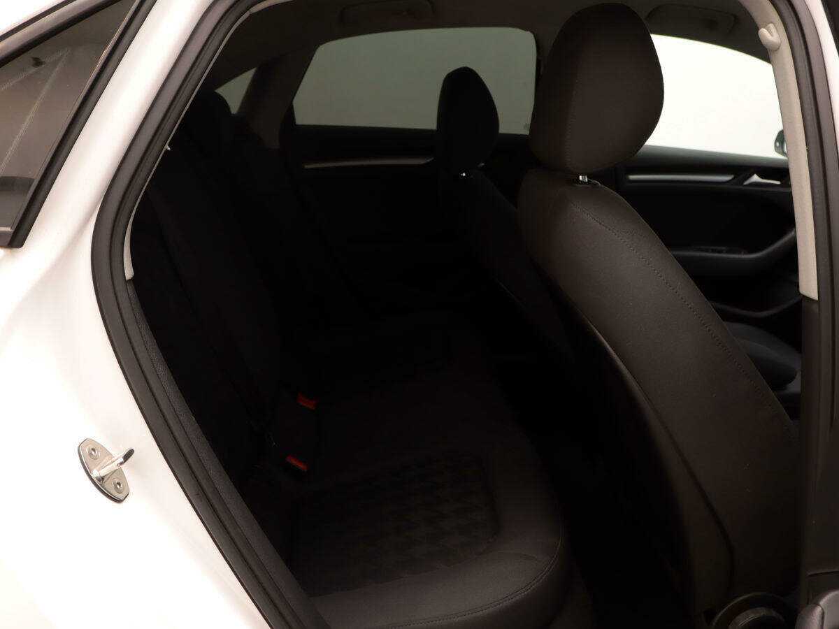 Audi A3 с пробегом — 2015 год. Фото: #7