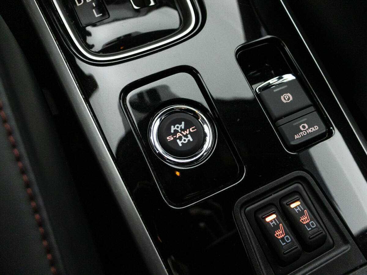 Mitsubishi Outlander с пробегом — 2021 год. Фото: #16