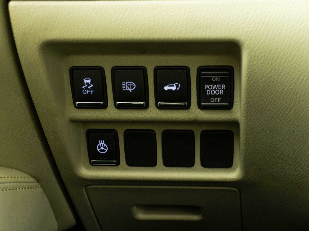 Infiniti QX60 с пробегом — 2018 год. Фото: #17