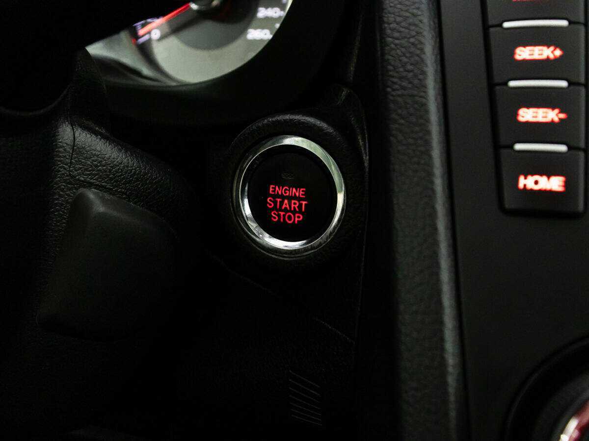 Subaru Forester с пробегом — 2013 год. Фото: #17