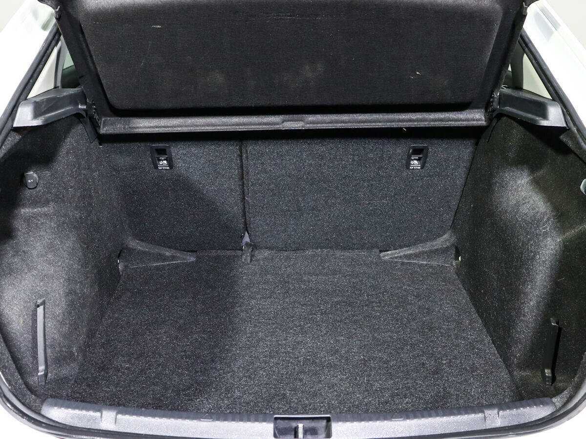 Skoda Rapid с пробегом — 2019 год. Фото: #14