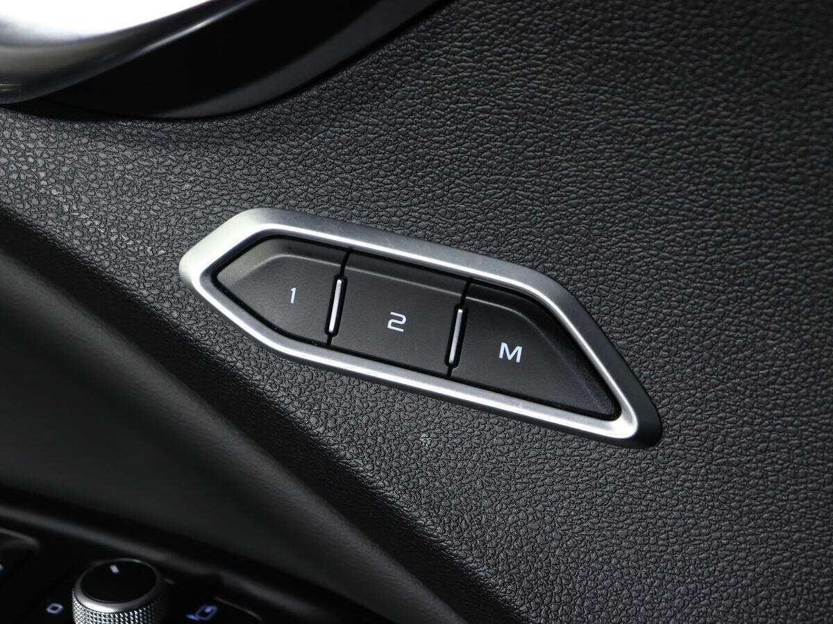 Geely Tugella с пробегом — 2022 год. Фото: #18