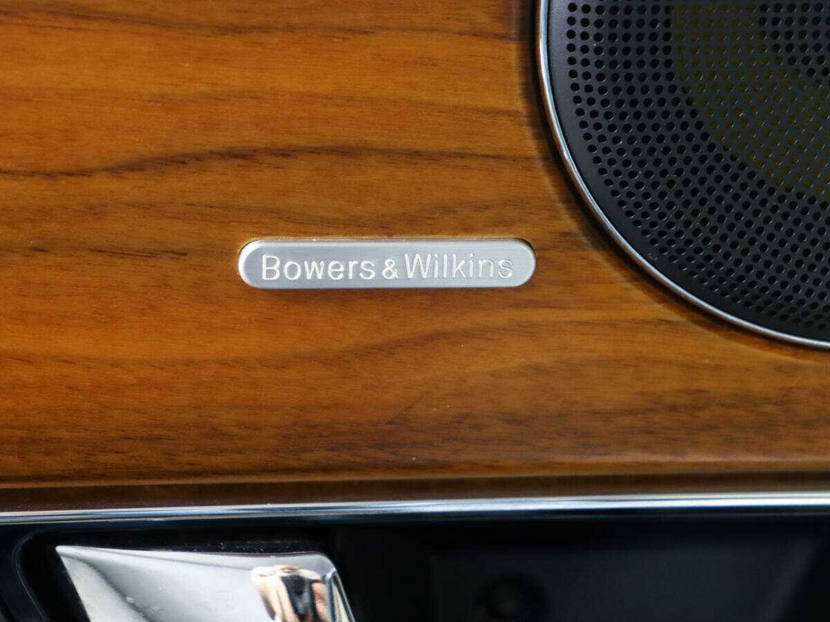 Jaguar XJ с пробегом — 2012 год. Фото: #15