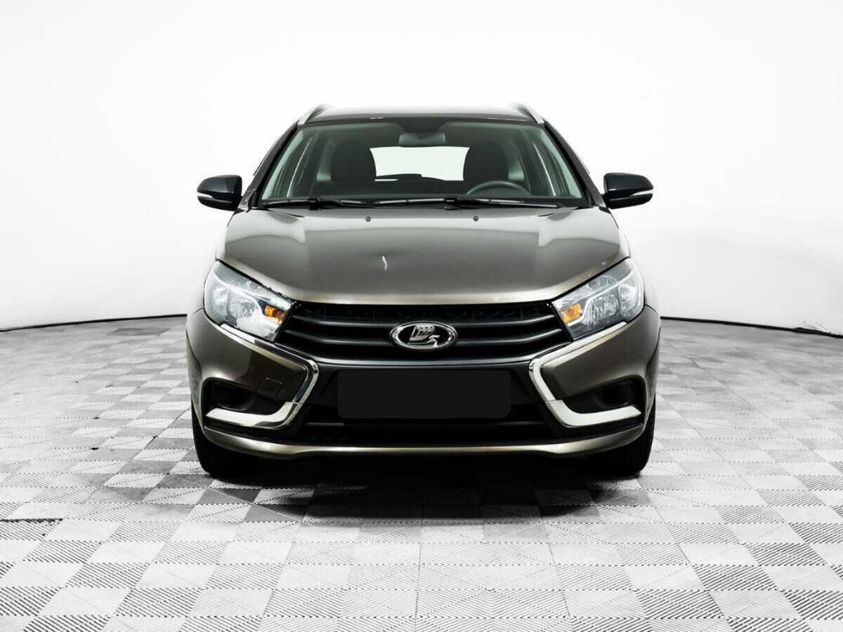 Lada (ВАЗ) Vesta с пробегом — 2021 год. Фото: #1