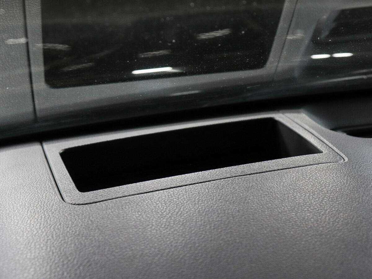 Hyundai Santa Fe с пробегом — 2018 год. Фото: #14