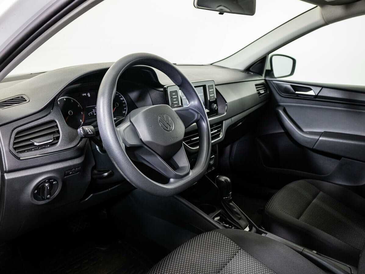 Volkswagen Polo с пробегом — 2020 год. Фото: #8