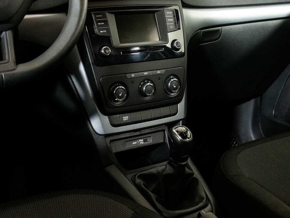 Skoda Yeti с пробегом — 2017 год. Фото: #11