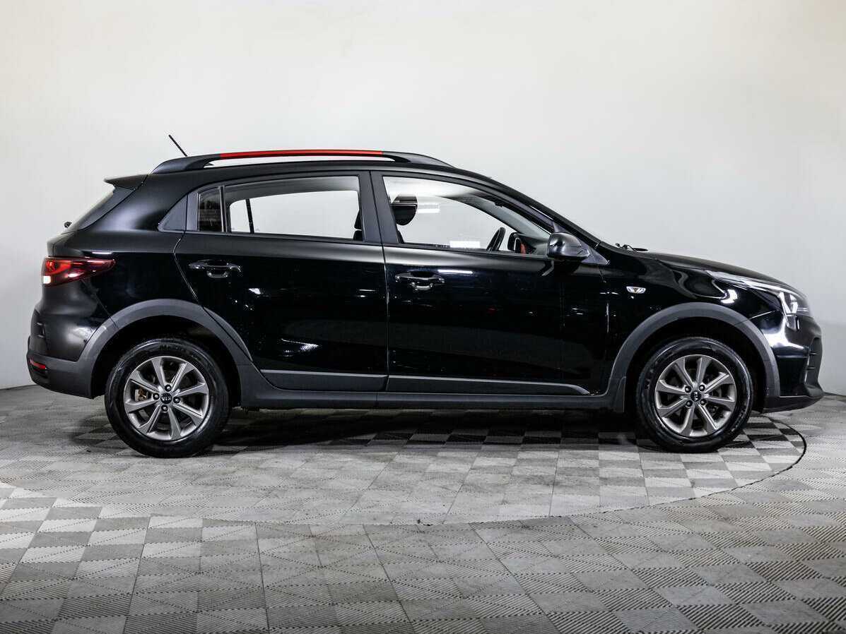 Kia Rio с пробегом — 2021 год. Фото: #3