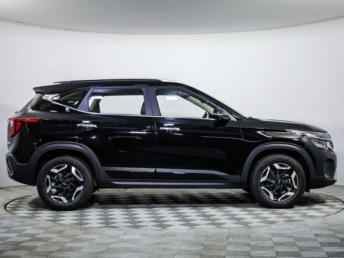 Kia Seltos с пробегом — 2023 год. Фото: #2