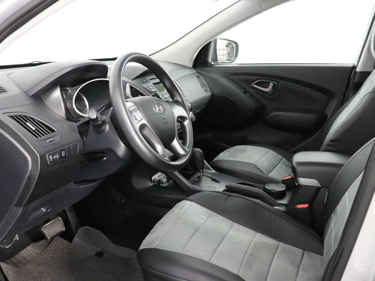 Hyundai ix35 с пробегом — 2013 год. Фото: #9