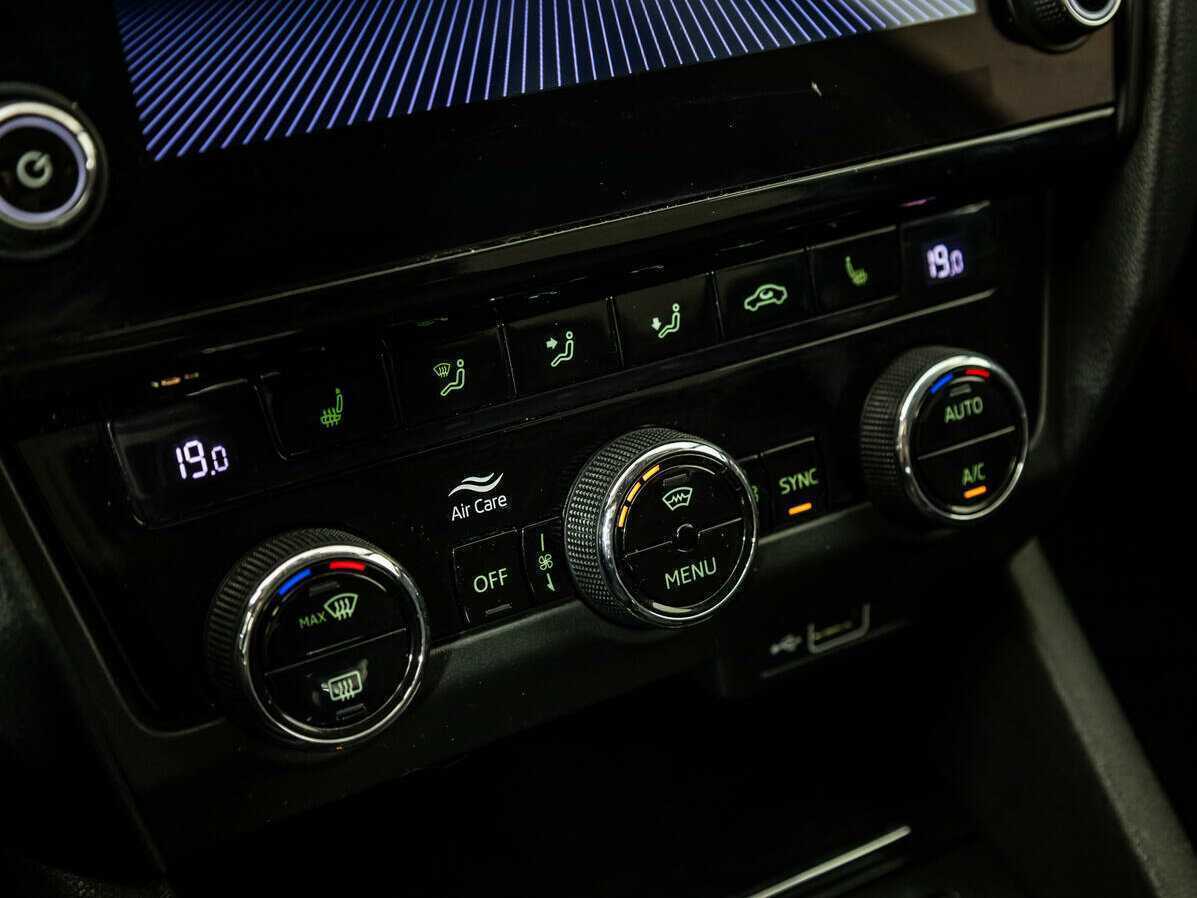 Skoda Octavia с пробегом — 2017 год. Фото: #15