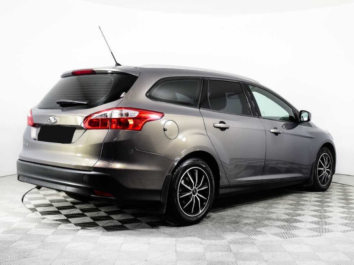 Ford Focus с пробегом — 2013 год. Фото: #3