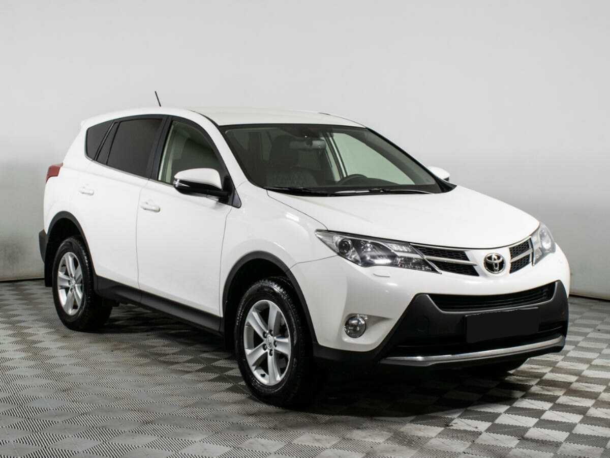 Toyota RAV4 с пробегом — 2013 год. Фото: #2