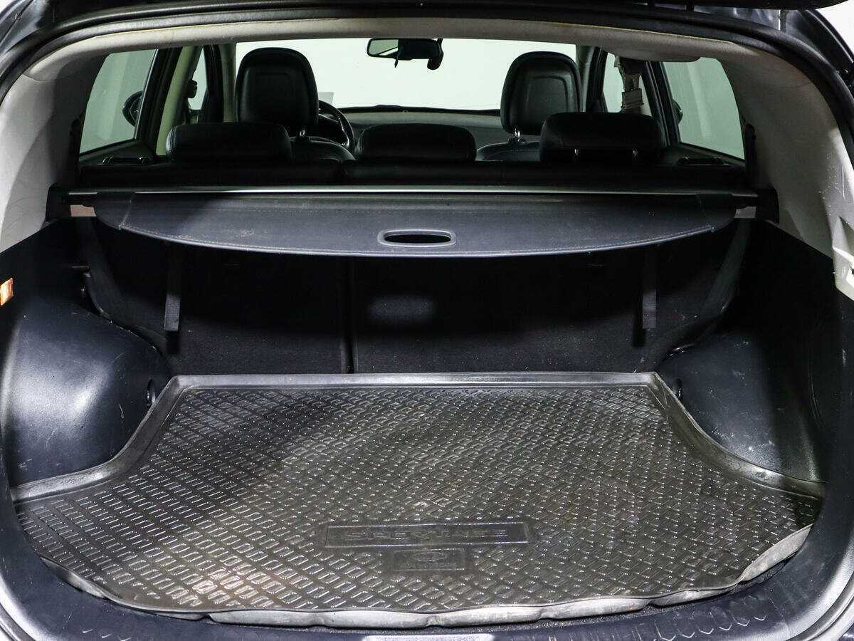 Kia Sportage с пробегом — 2012 год. Фото: #16
