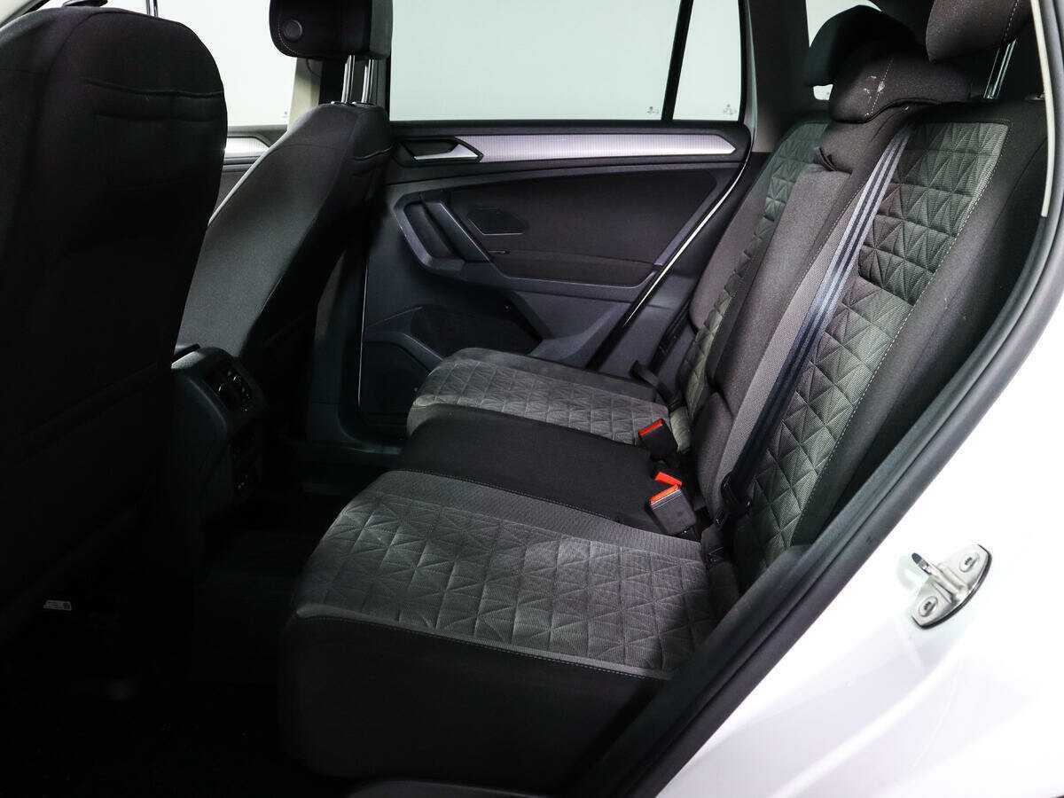 Volkswagen Tiguan с пробегом — 2020 год. Фото: #9