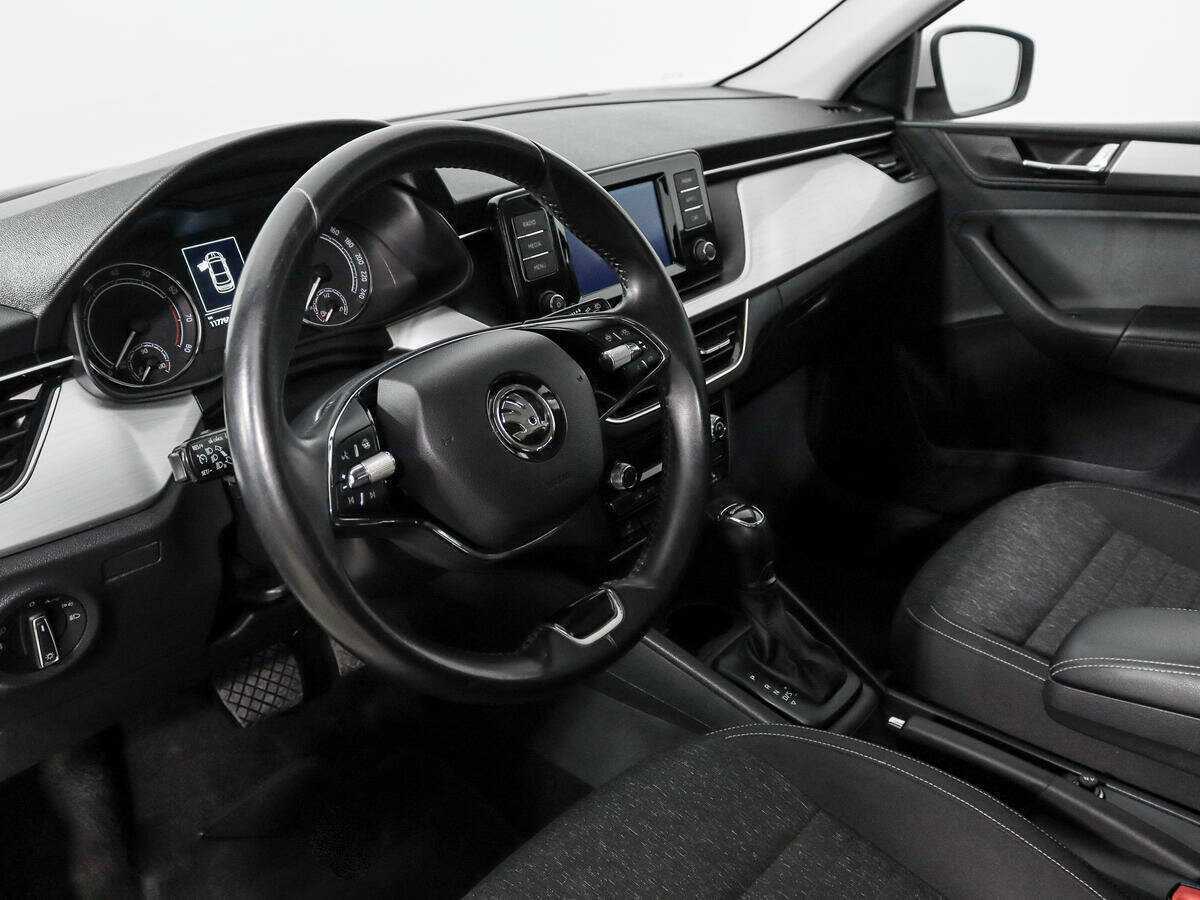 Skoda Rapid с пробегом — 2020 год. Фото: #8