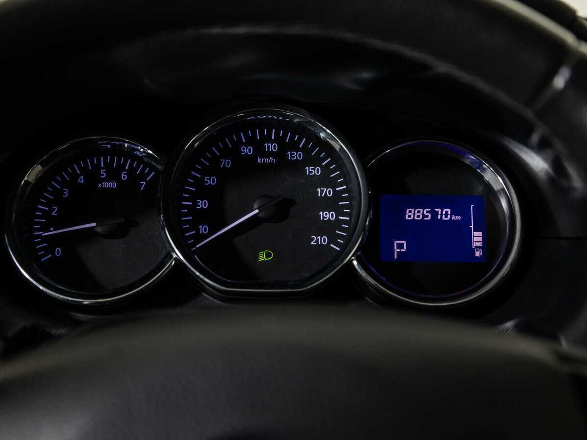 Nissan Terrano с пробегом — 2017 год. Фото: #11