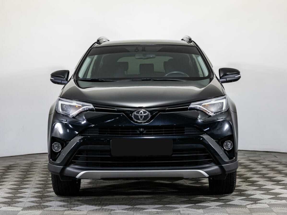 Toyota RAV4 с пробегом — 2016 год. Фото: #1