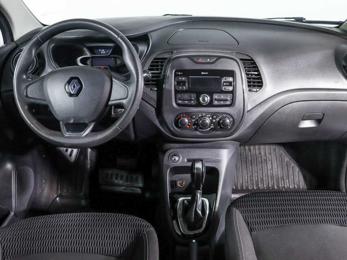 Renault Kaptur с пробегом — 2018 год. Фото: #9