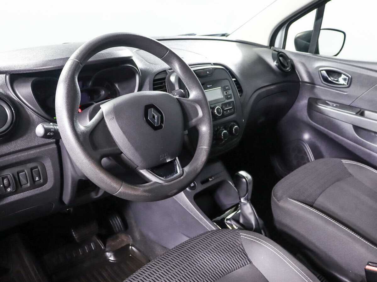 Renault Kaptur с пробегом — 2018 год. Фото: #10
