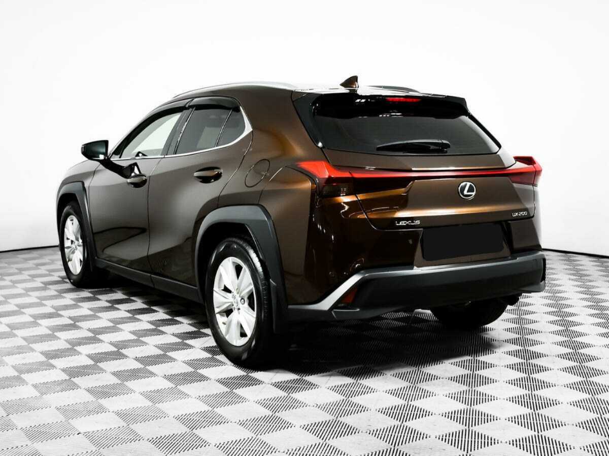 Lexus UX с пробегом — 2019 год. Фото: #6