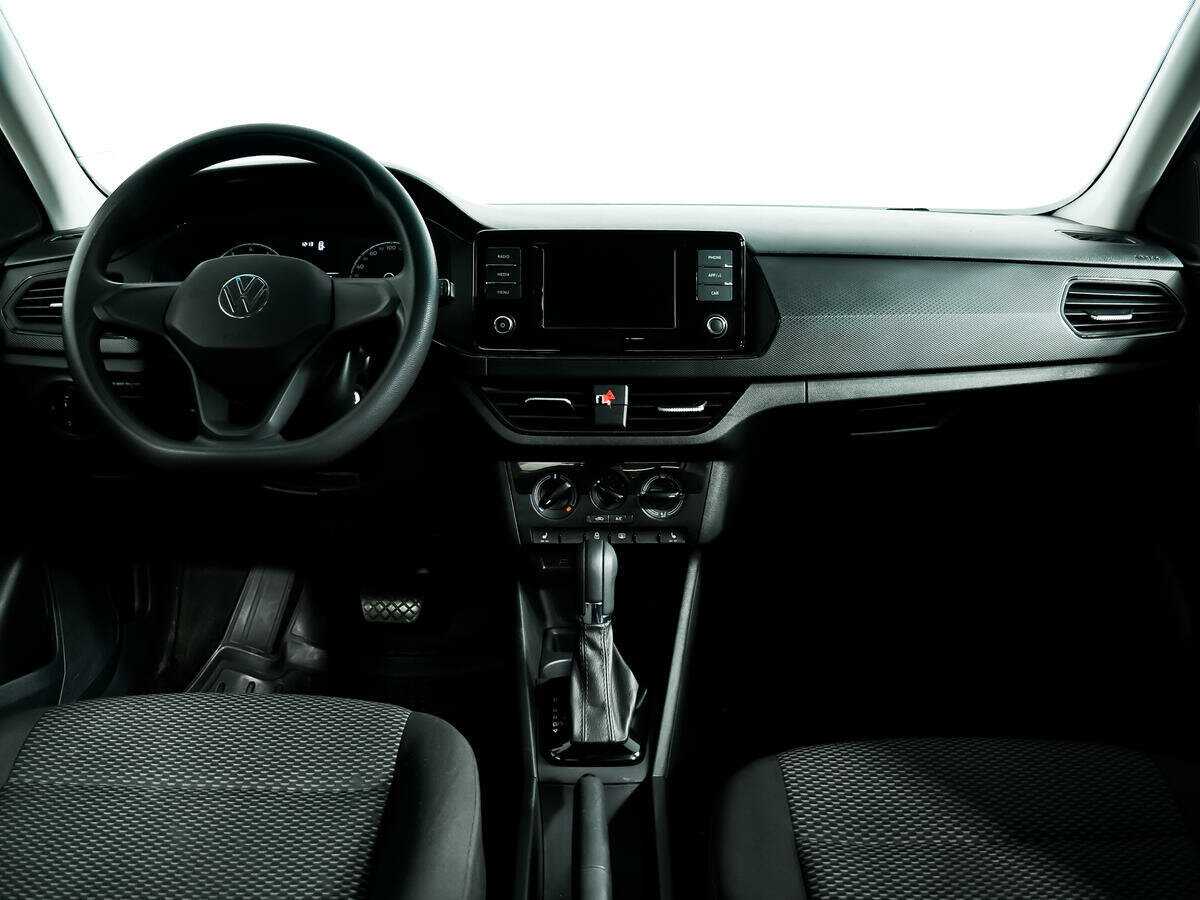 Volkswagen Polo с пробегом — 2020 год. Фото: #10