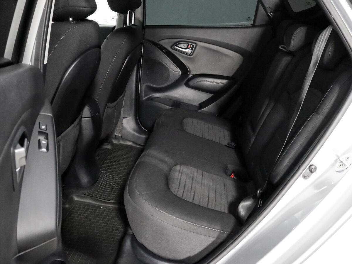 Hyundai ix35 с пробегом — 2014 год. Фото: #9