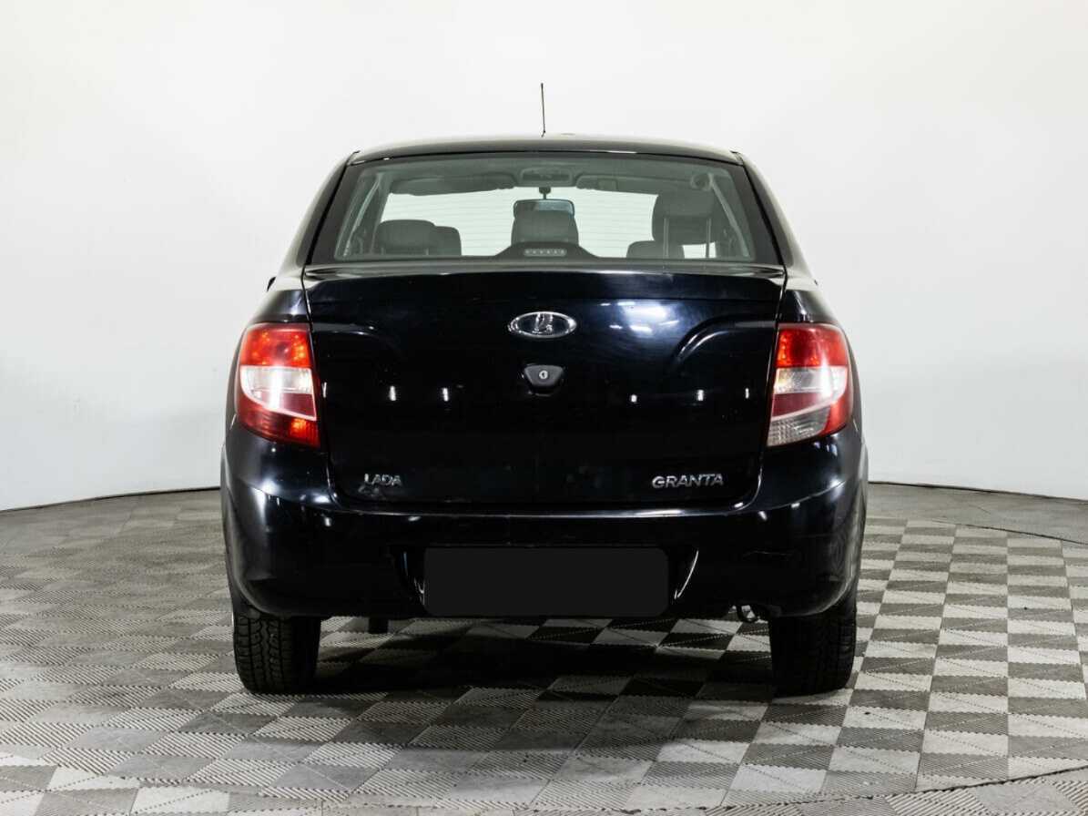 Lada (ВАЗ) Granta с пробегом — 2012 год. Фото: #4