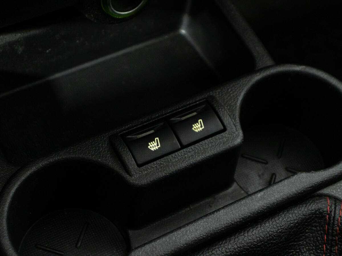 Lada (ВАЗ) Kalina с пробегом — 2015 год. Фото: #15