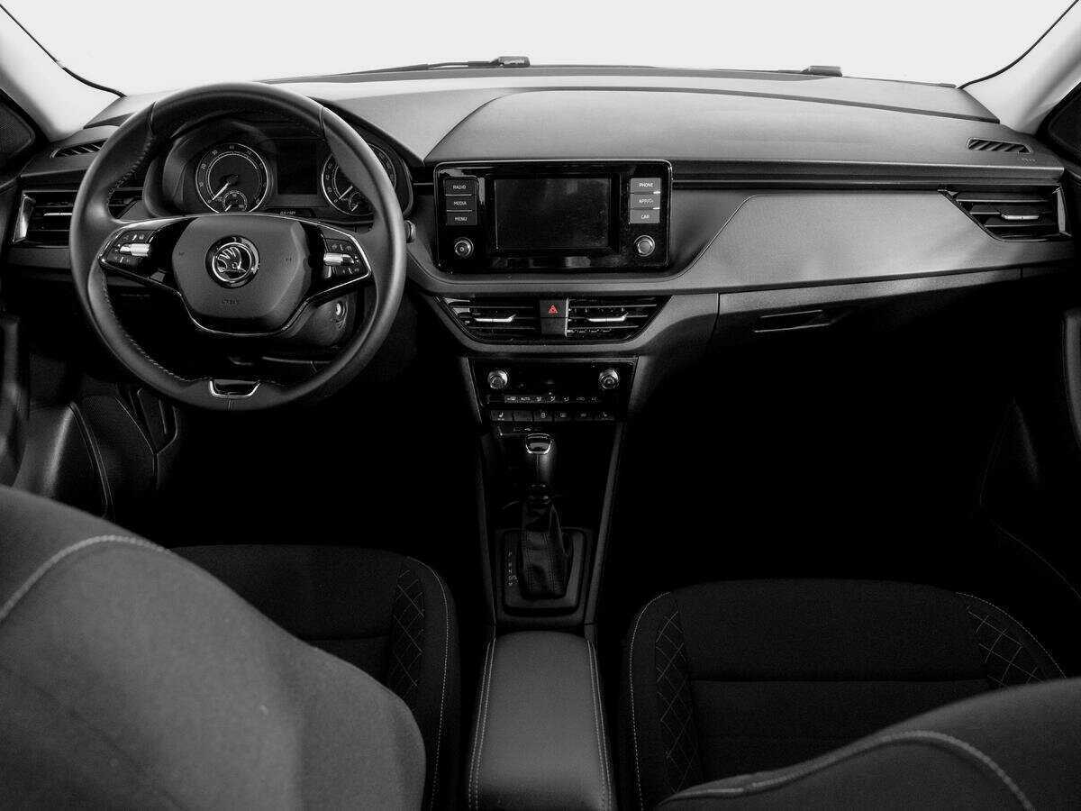 Skoda Rapid с пробегом — 2020 год. Фото: #11