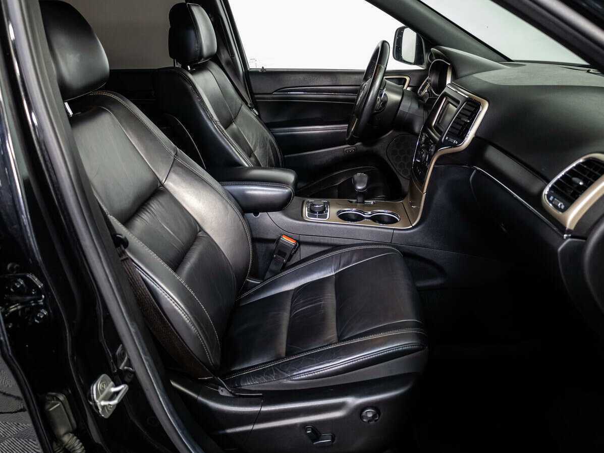 Jeep Grand Cherokee с пробегом — 2013 год. Фото: #8