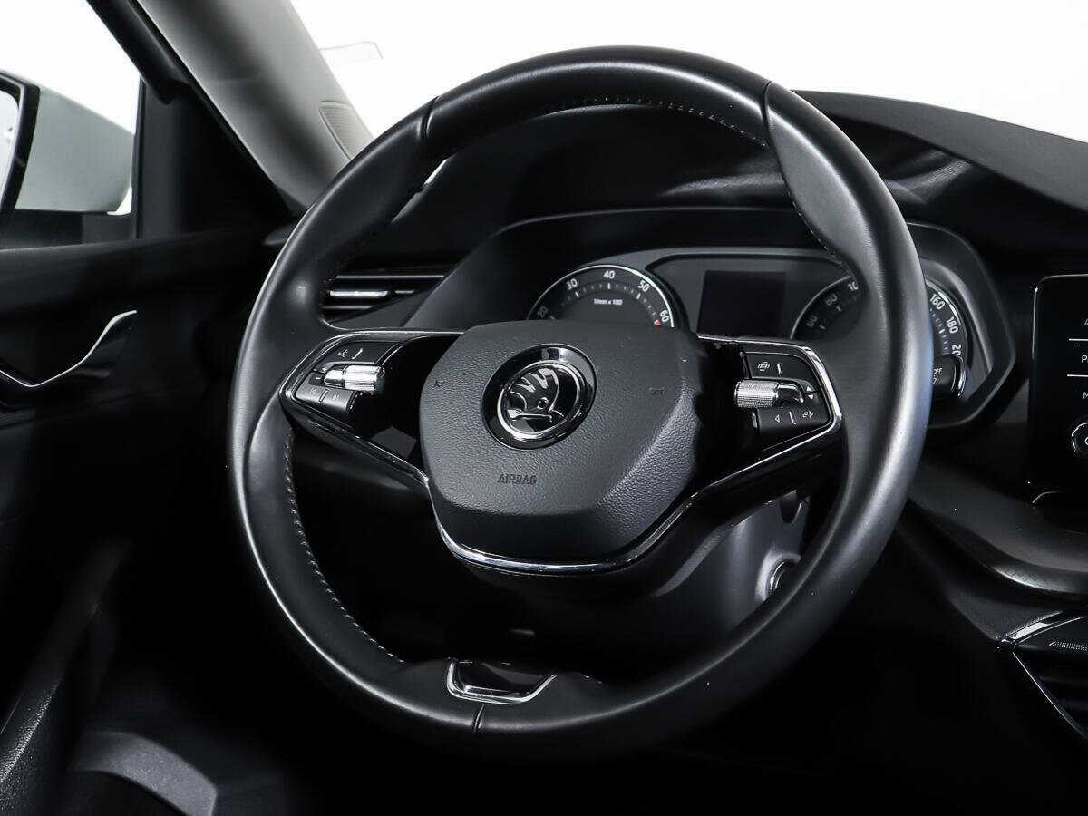 Skoda Octavia с пробегом — 2021 год. Фото: #14