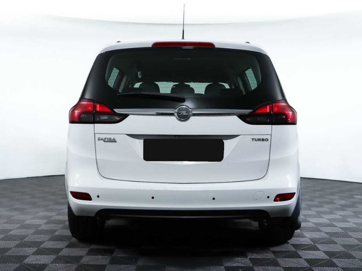 Opel Zafira с пробегом — 2014 год. Фото: #4