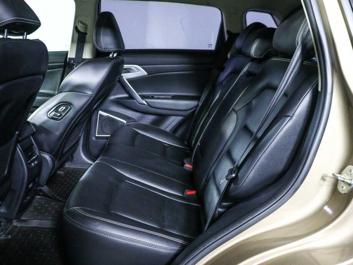 Geely Atlas с пробегом — 2019 год. Фото: #7