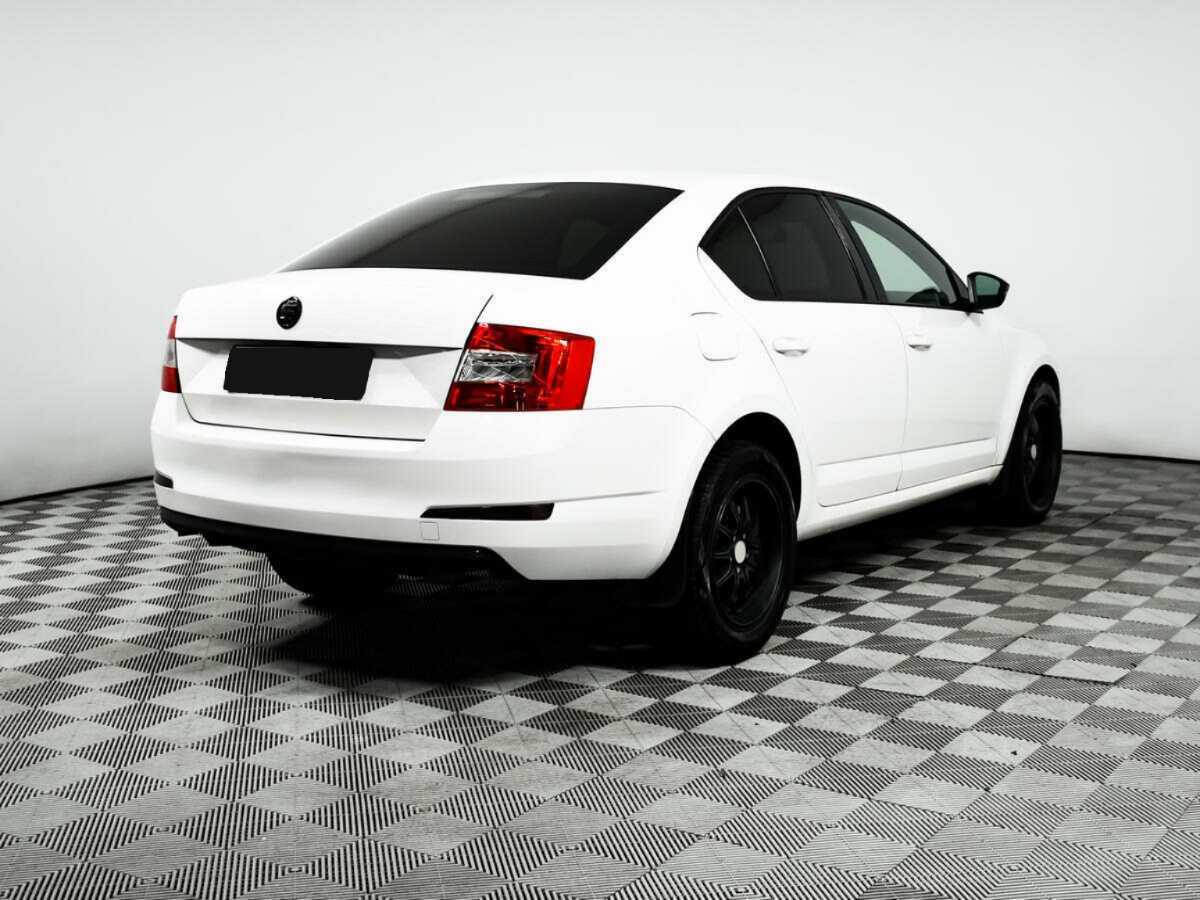 Skoda Octavia с пробегом — 2014 год. Фото: #4