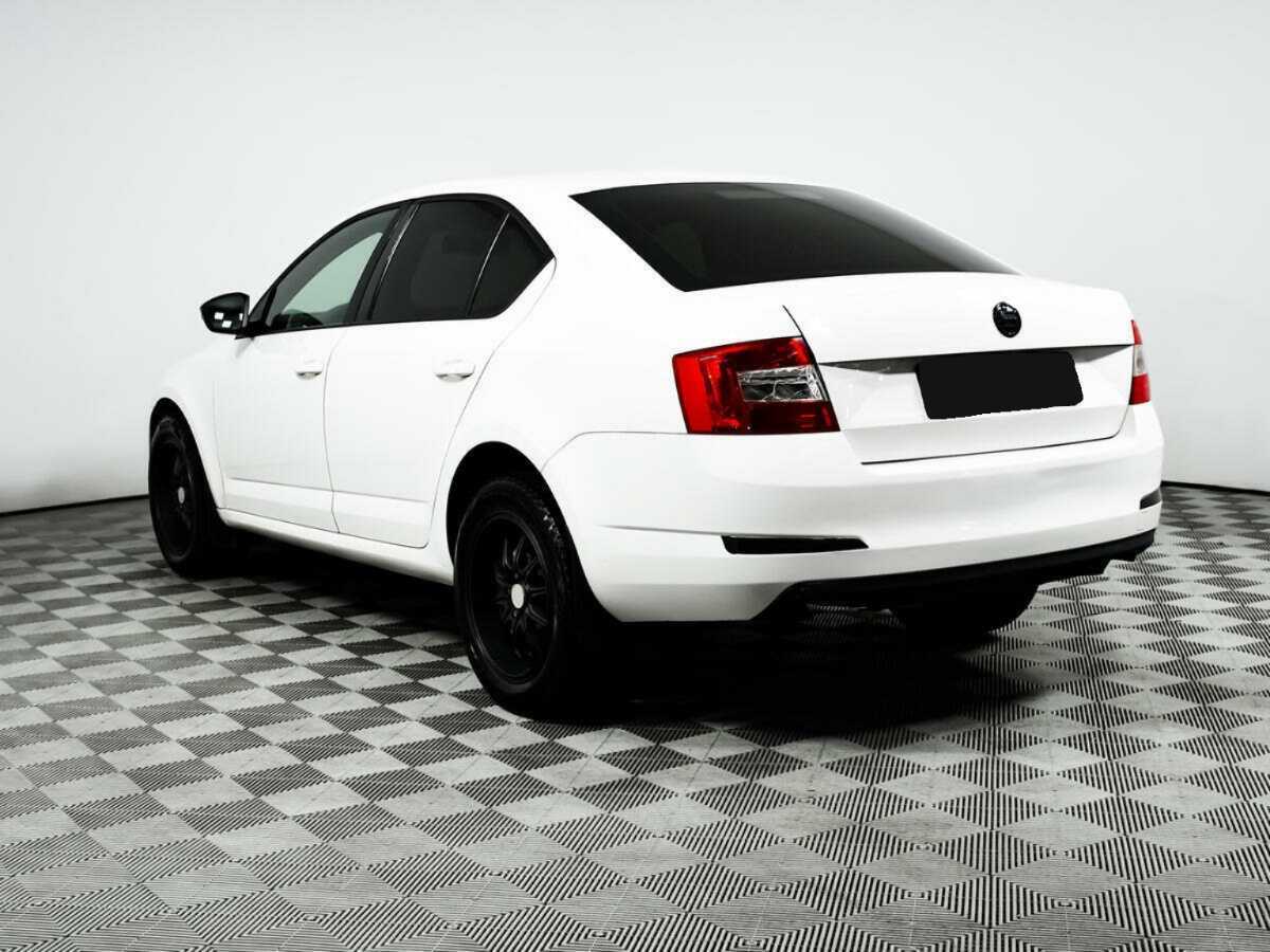 Skoda Octavia с пробегом — 2014 год. Фото: #6