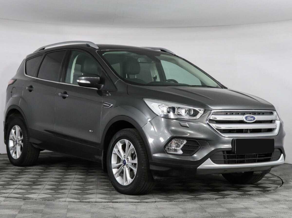 Ford Kuga с пробегом — 2017 год. Фото: #2