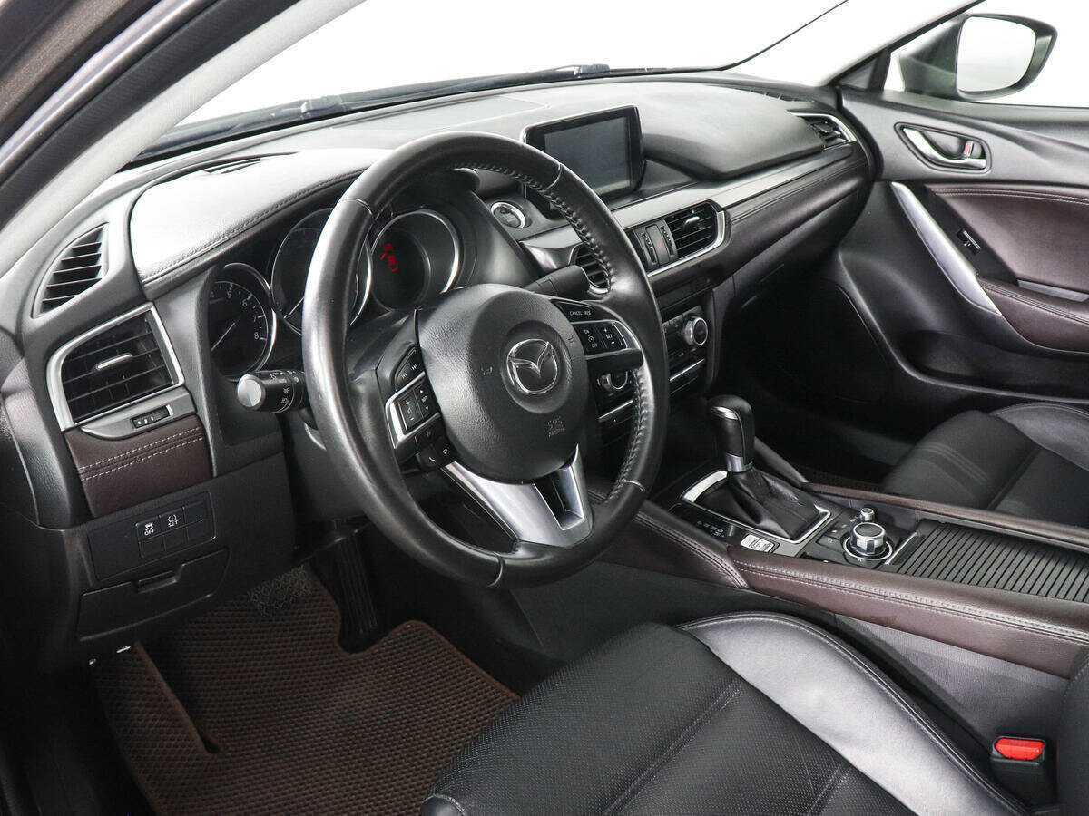 Mazda 6 с пробегом — 2015 год. Фото: #8